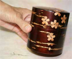 総皮作り茶筒（中平）桜花