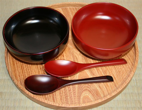 黒塗、紅溜め塗の夫婦スープ椀セット
