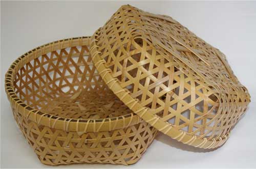伝統の和雑貨]箱根宮城野竹細工は自然調和の生活用具、麻の葉編み盛り 